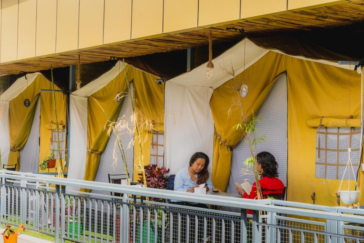 Kalash Parkaze And Tent Inn 博卡拉 外观 照片
