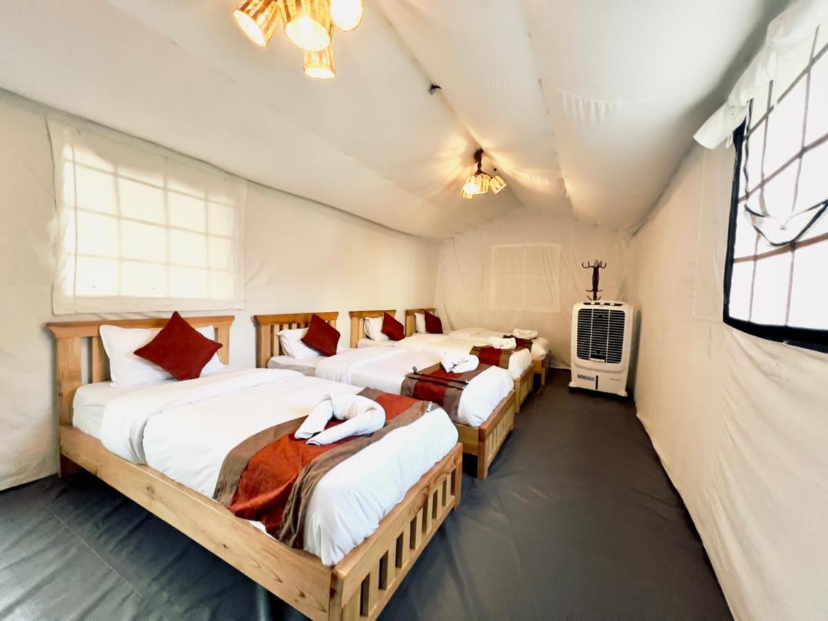 Kalash Parkaze And Tent Inn 博卡拉 外观 照片